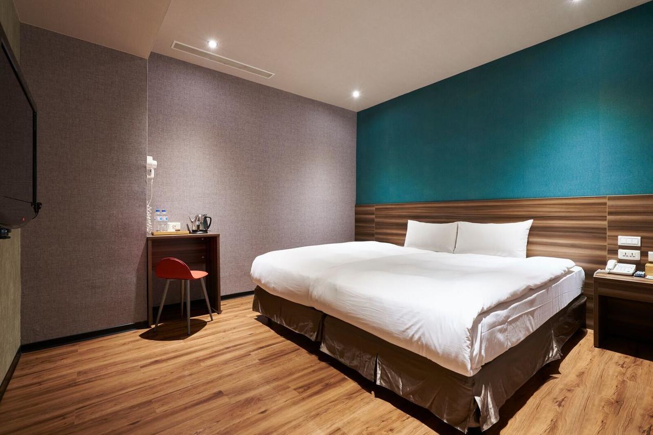 Tomorrow Hotel Тайбэй Экстерьер фото