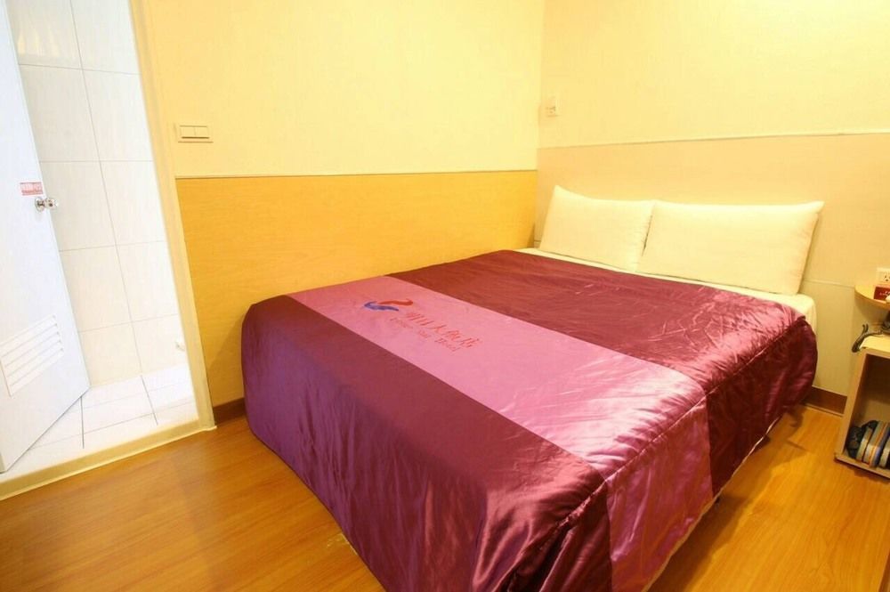 Tomorrow Hotel Тайбэй Экстерьер фото