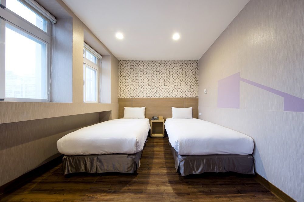 Tomorrow Hotel Тайбэй Экстерьер фото