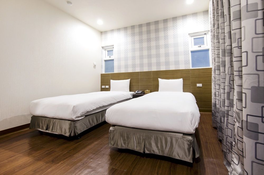 Tomorrow Hotel Тайбэй Экстерьер фото