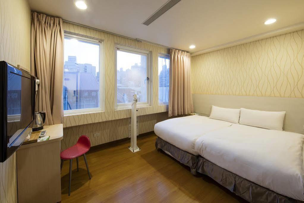 Tomorrow Hotel Тайбэй Экстерьер фото