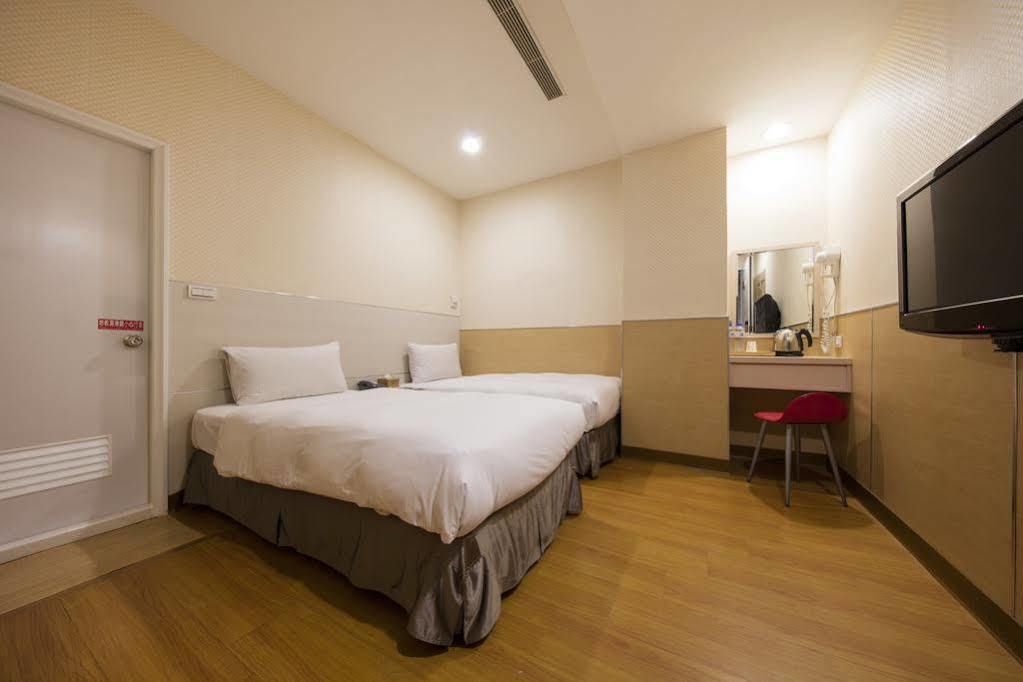 Tomorrow Hotel Тайбэй Экстерьер фото